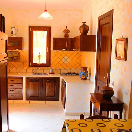 Locazione Turistica Flora Apartamento *